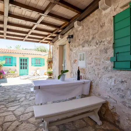 One-bedroom With A Fireplace 03