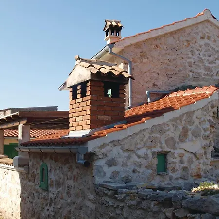 One-bedroom With A Fireplace 03 度假居 亚德里亚