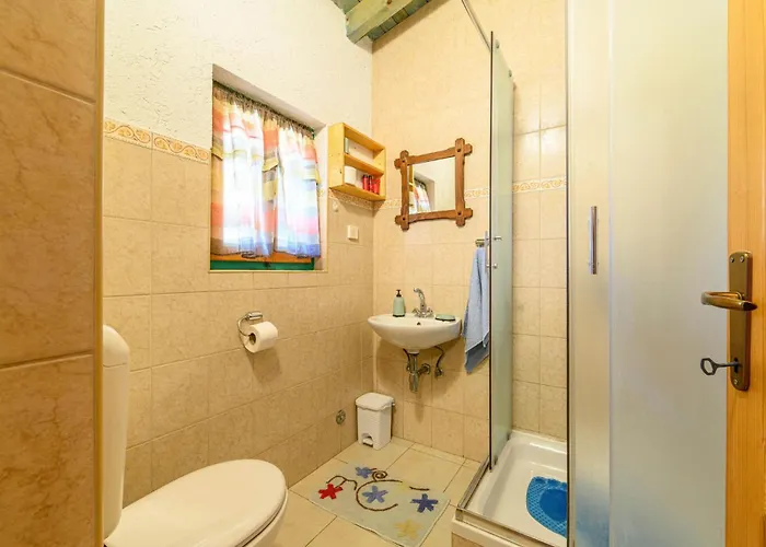 Vikendica One-Bedroom Holiday Home Jadrija With A Fireplace 03 Jadrija