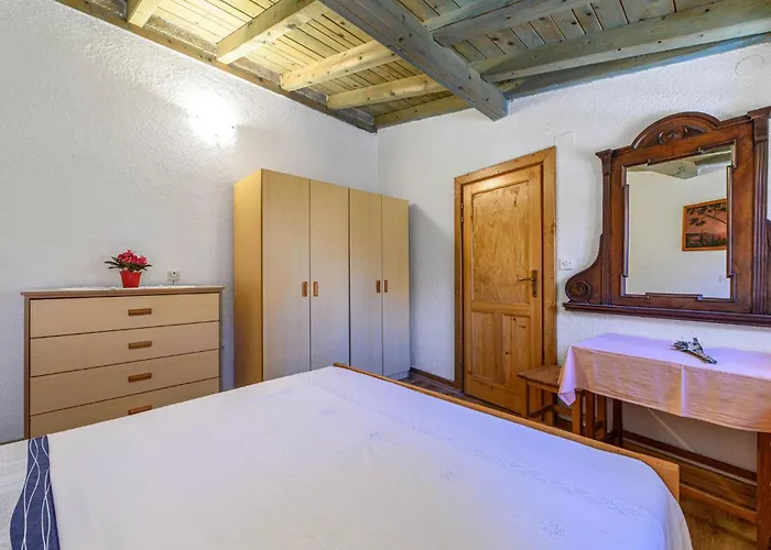 One-Bedroom Holiday Home Jadrija With A Fireplace 03 * Jadrija