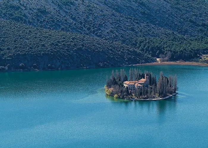 Vikendica One-Bedroom Holiday Home Jadrija With A Fireplace 03 Jadrija